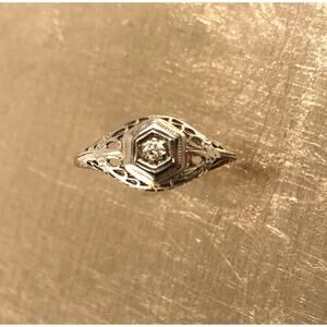 Antique Intricate White Gold Diamond Ring Deco